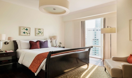 Raffles Makati - Residence 2 BR Executive - Book on ClassicTravel.com