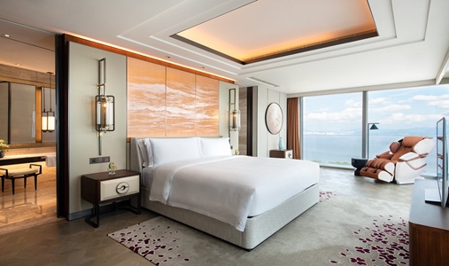 Raffles Shenzhen - Raffles Suite - Book on ClassicTravel.com