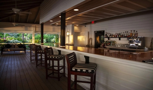 Galley Bay Resort and Spa an Elite Island Resort - Ismay's Bar - Book on ClassicTravel.com
