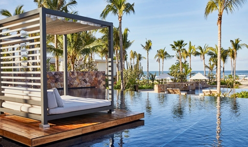Susurros del Corazon - Poolside - Book on ClassicTravel.com