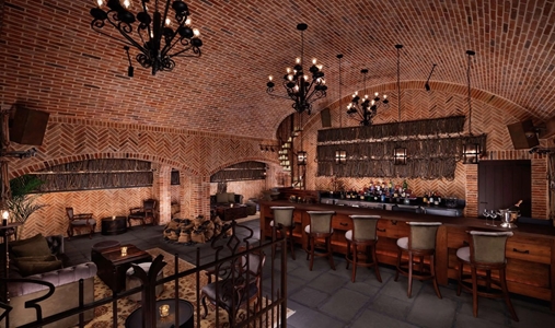 The Londoner Hotel - Mews Bar - Book on ClassicTravel.com