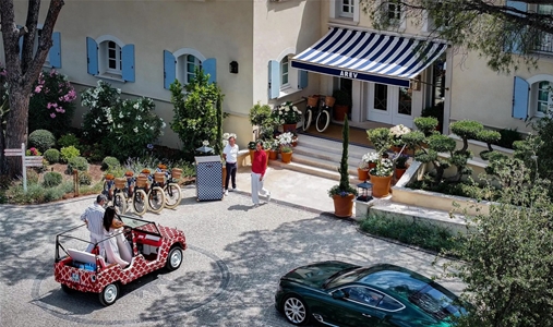 Arev St. Tropez - Entrance - Book on ClassicTravel.com