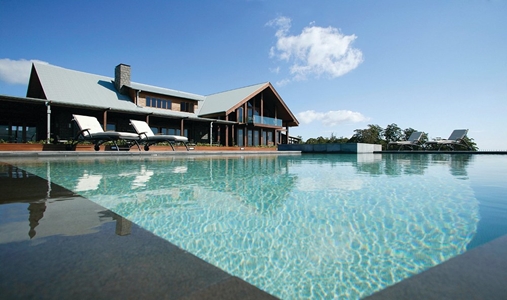 Spicers Peak Lodge - Pool - Book on ClassicTravel.com