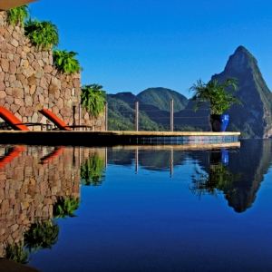 Jade Mountain - Photo #3